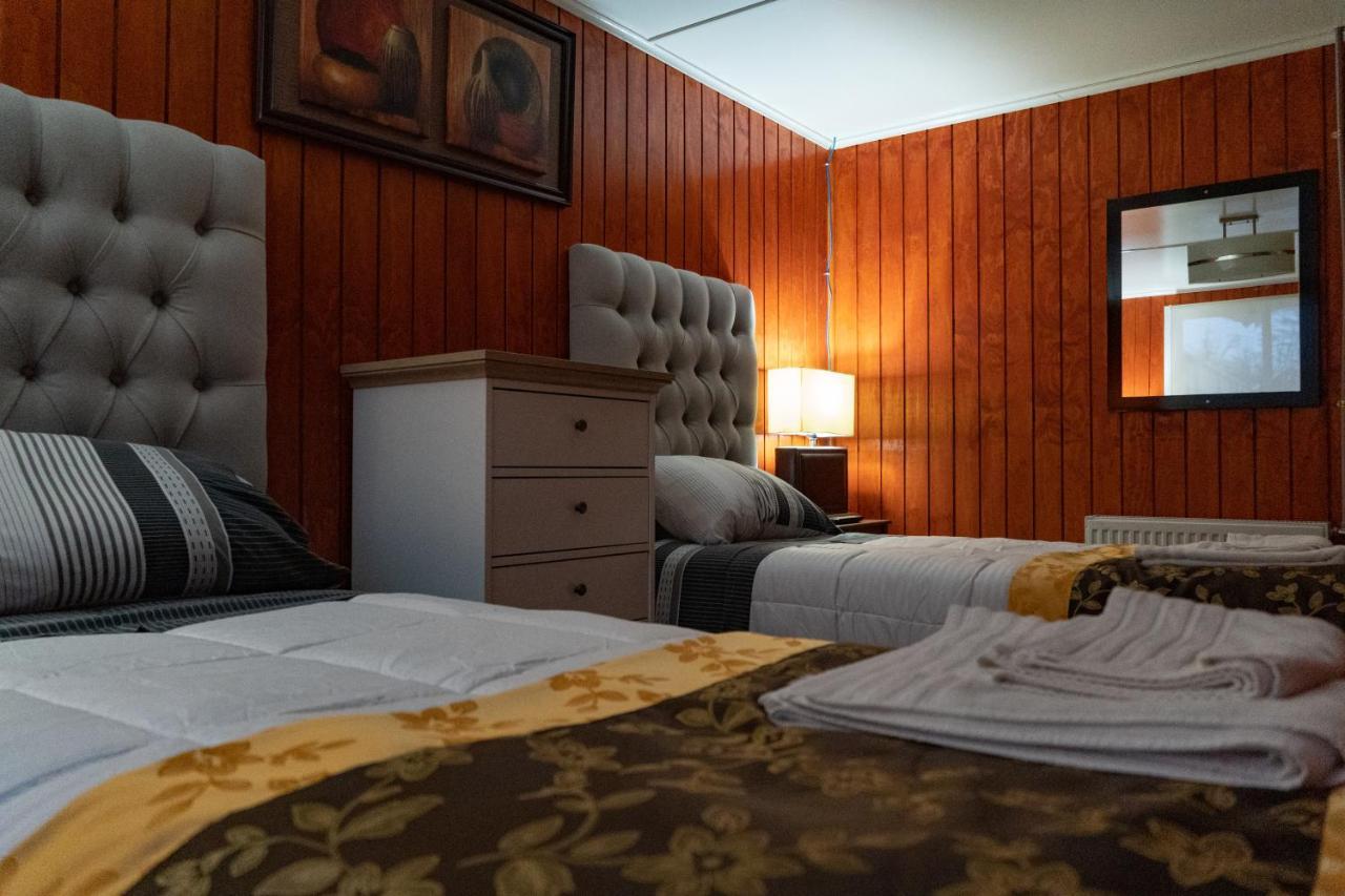 Hotel Forjadores Del Cabo De Hornos Puerto Williams Dış mekan fotoğraf