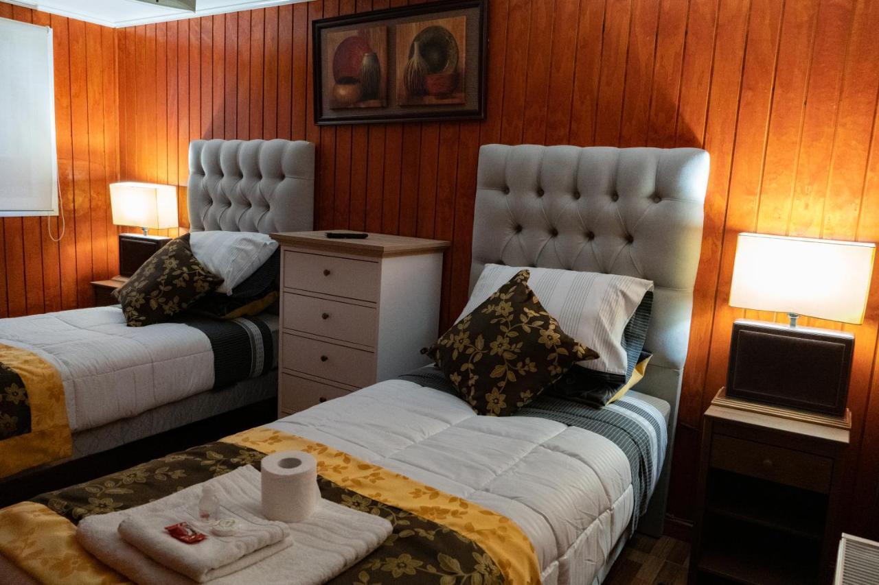 Hotel Forjadores Del Cabo De Hornos Puerto Williams Dış mekan fotoğraf
