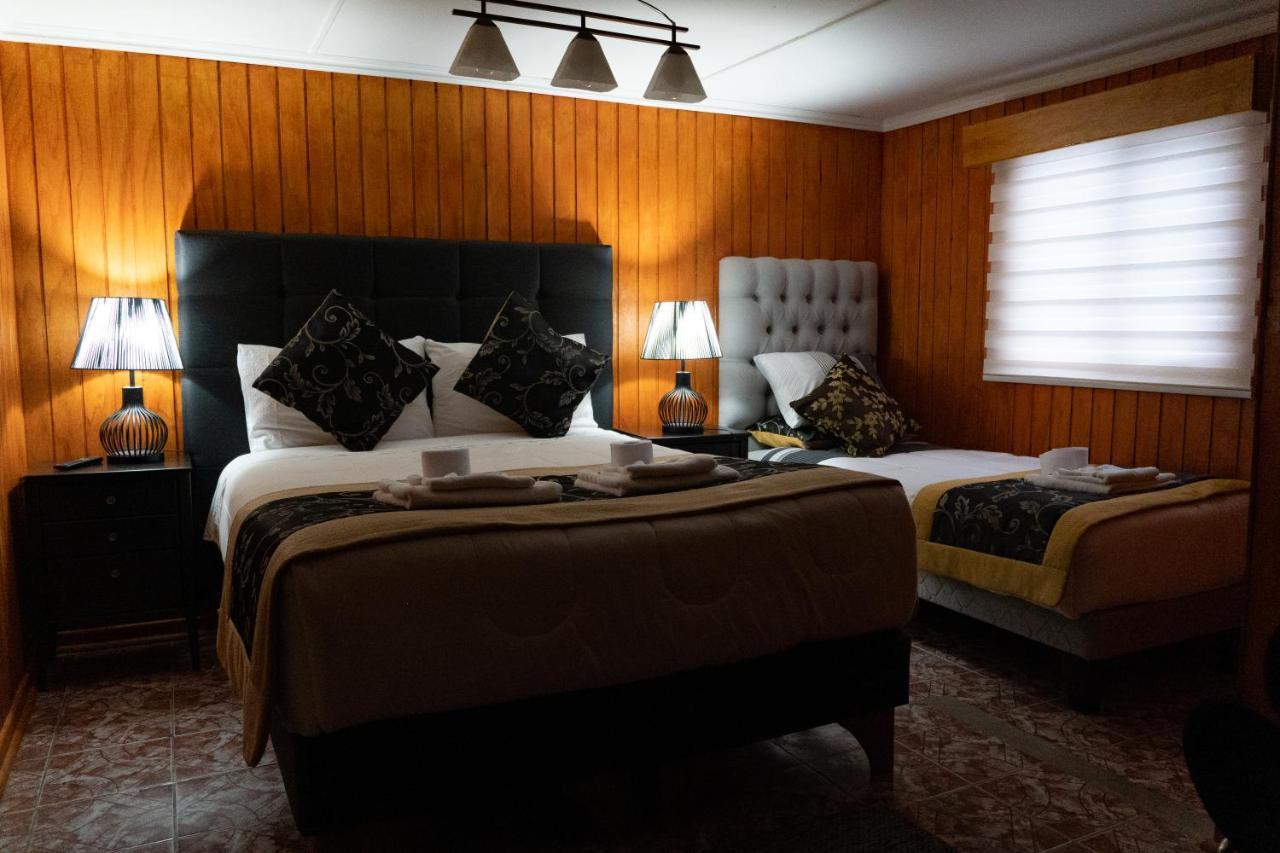 Hotel Forjadores Del Cabo De Hornos Puerto Williams Dış mekan fotoğraf