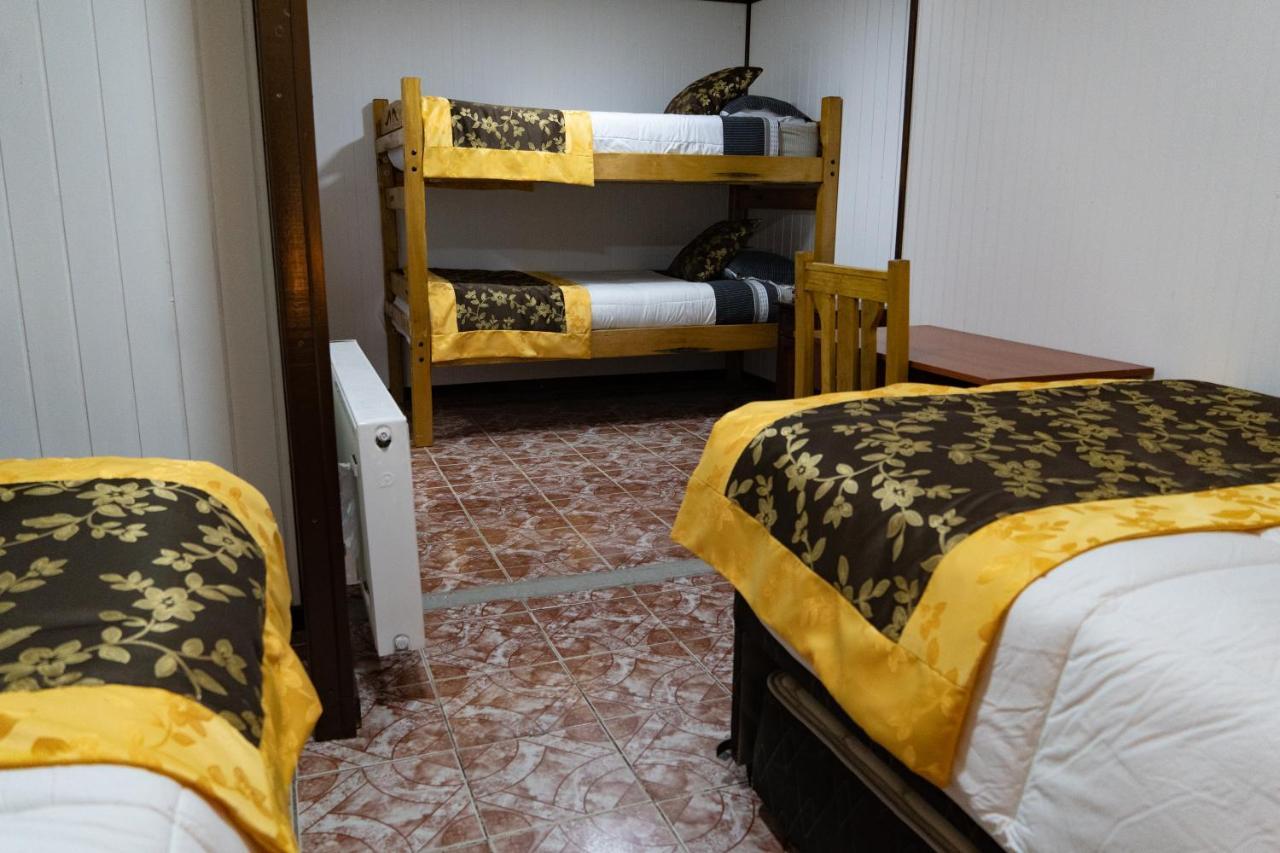 Hotel Forjadores Del Cabo De Hornos Puerto Williams Dış mekan fotoğraf