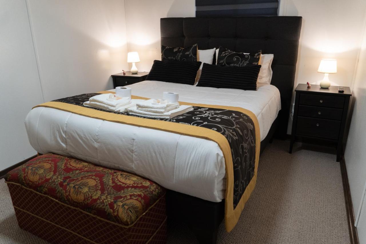 Hotel Forjadores Del Cabo De Hornos Puerto Williams Dış mekan fotoğraf
