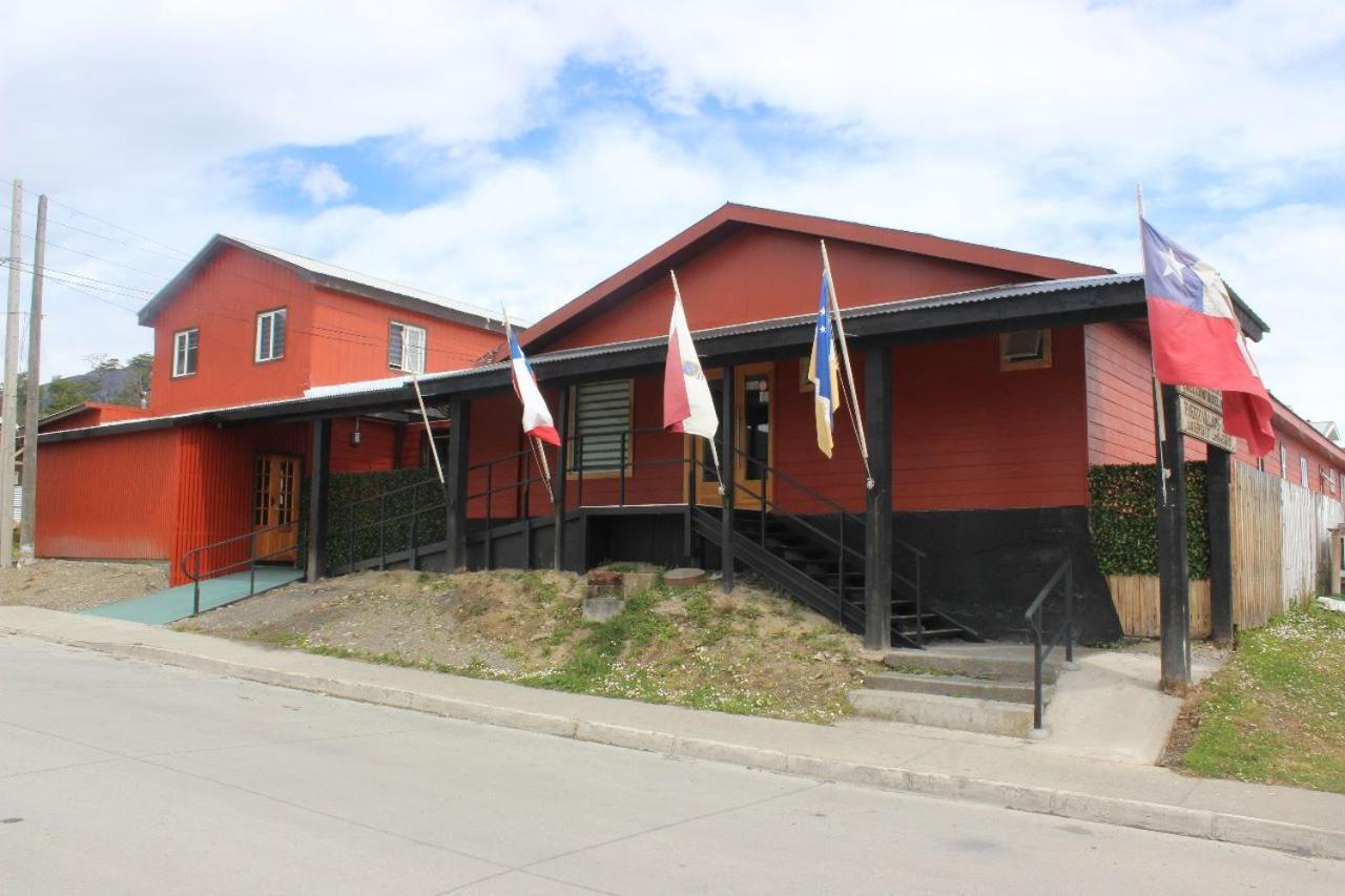 Hotel Forjadores Del Cabo De Hornos Puerto Williams Dış mekan fotoğraf