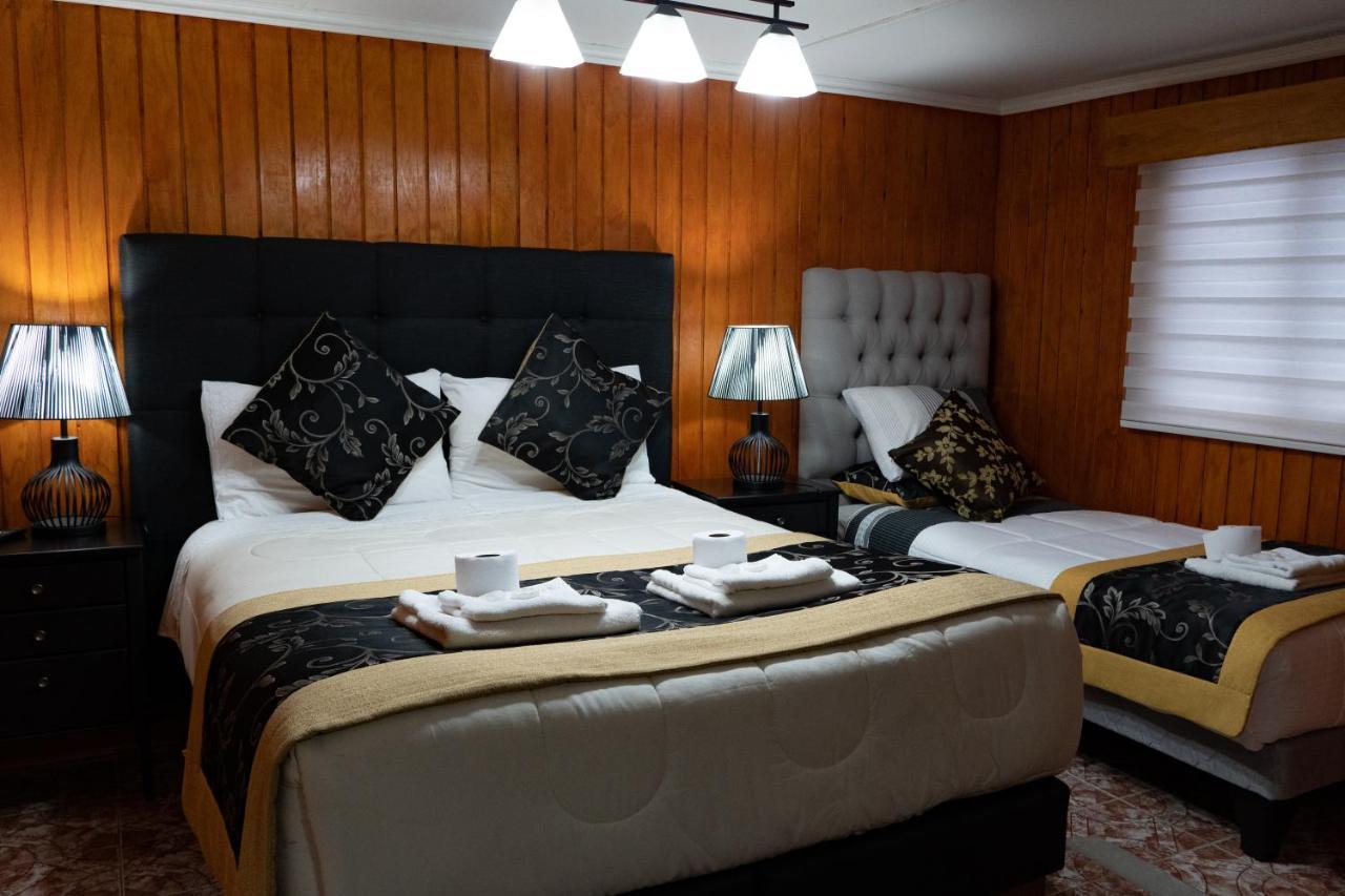 Hotel Forjadores Del Cabo De Hornos Puerto Williams Dış mekan fotoğraf